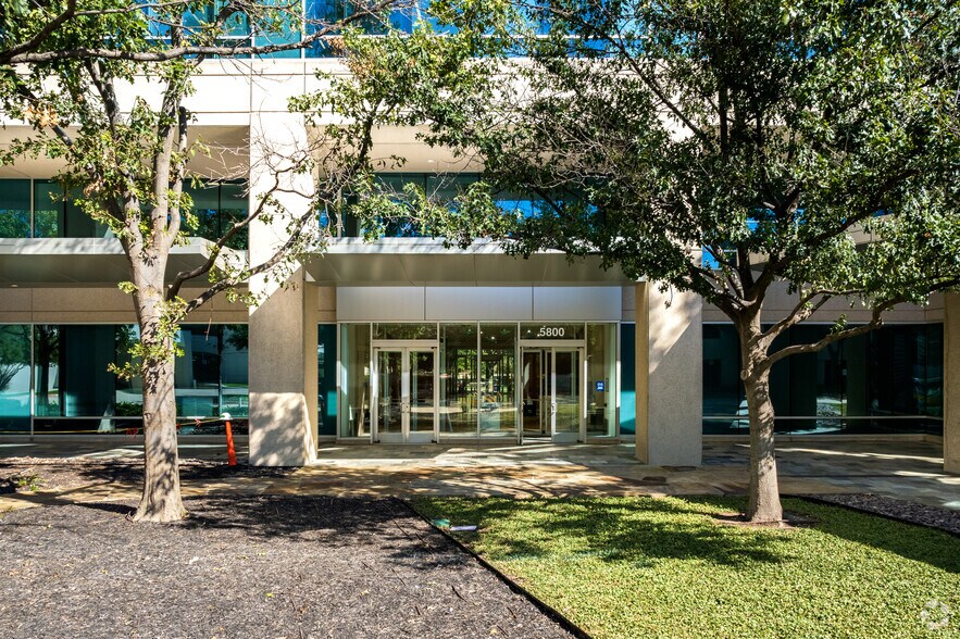 More Photos Of 5800 Granite Pky, Plano Office For Lease