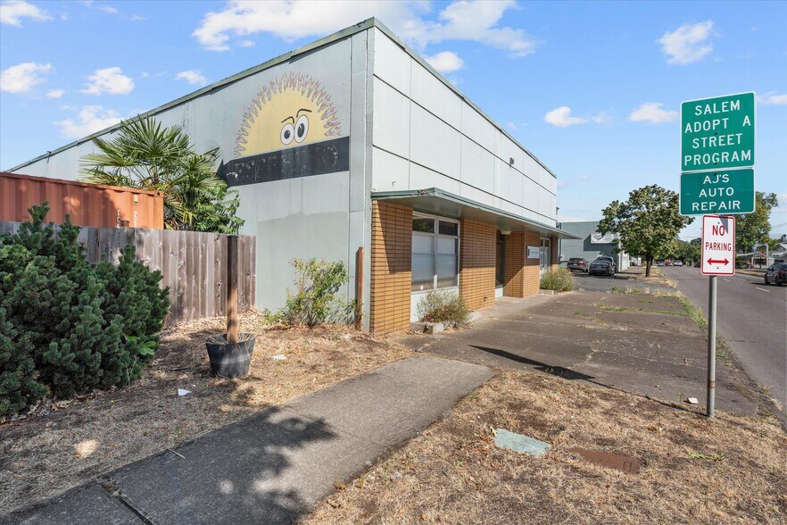 Primary Photo Of 1375 13th St SE, Salem Office For Sale