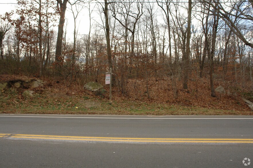 More Photos Of 251 N Main St, Branford Land For Sale