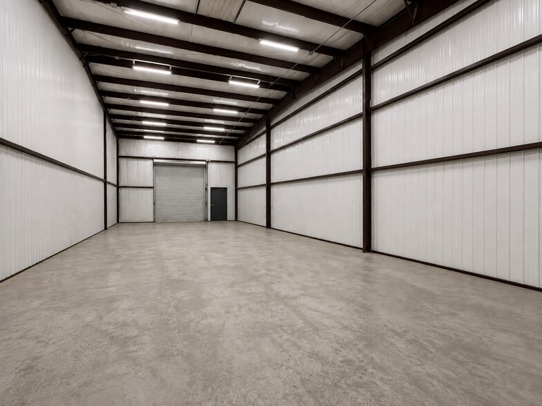 Primary Photo Of 219 Challenge Ave, Prattville Warehouse For Lease