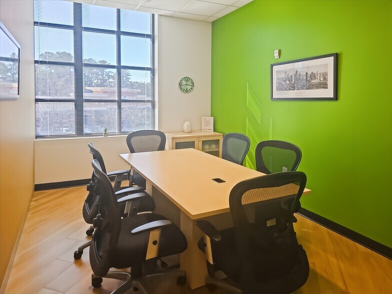 More Photos Of 1350 Scenic Hwy N, Snellville Coworking Space