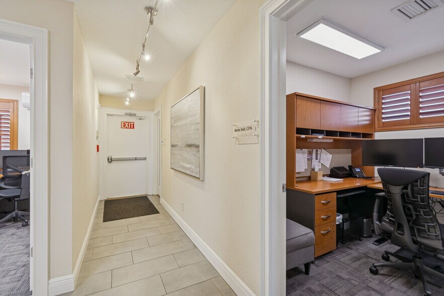More Photos Of 5308 Central Ave, Saint Petersburg Office Residential For Sale