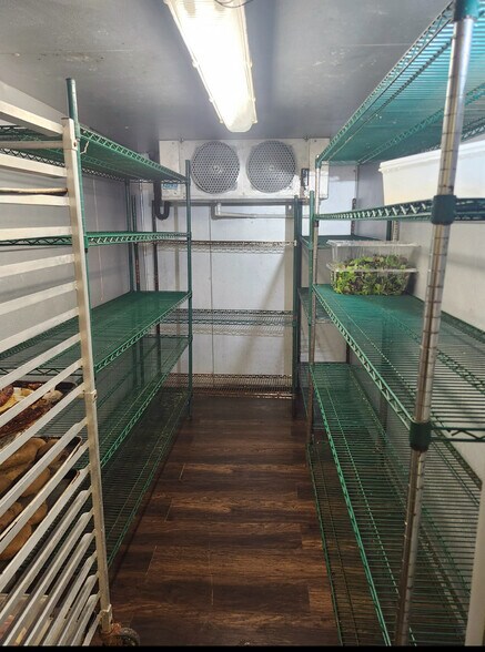 More Photos Of 1541 Spring Garden St, Philadelphia Storefront Retail Residential For Lease