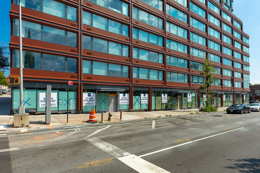 More Photos Of 737 4th Ave, Brooklyn Apartments For Lease