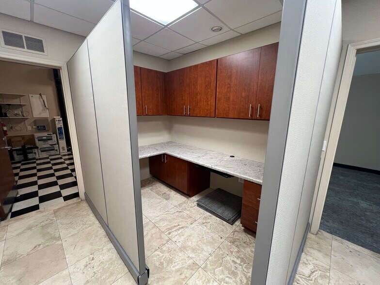 More Photos Of 7201 N 7th St, Phoenix Loft Creative Space For Sale