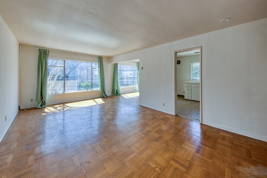 More Photos Of 410 Merritt Ave, Oakland Apartments For Sale