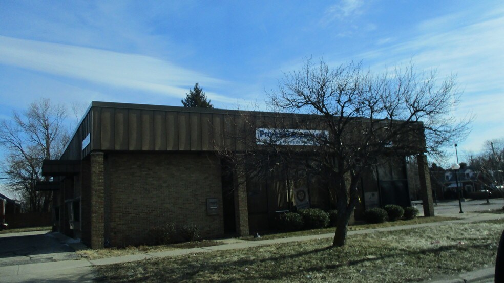 More Photos Of 12300 Morang Rd, Detroit Bank For Lease