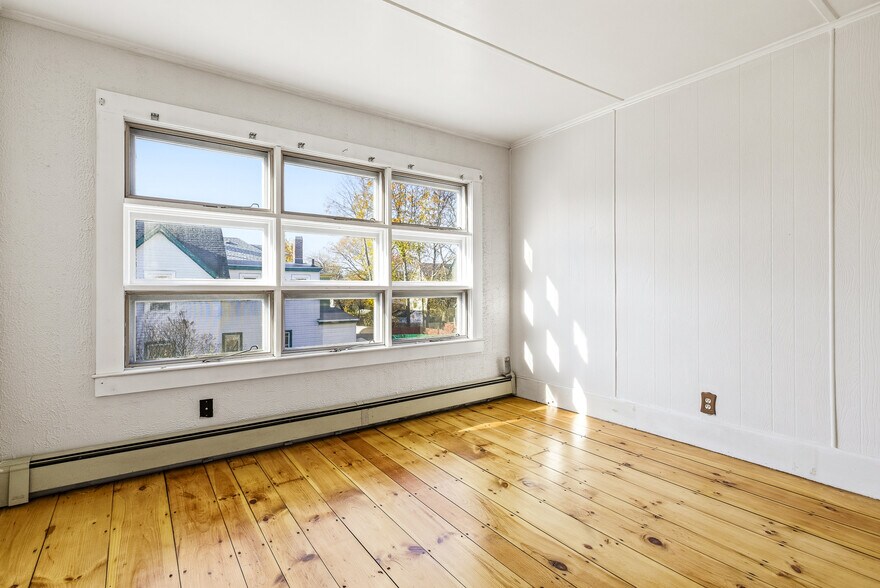 More Photos Of 51 Chestnut St, Rochester Apartments For Sale