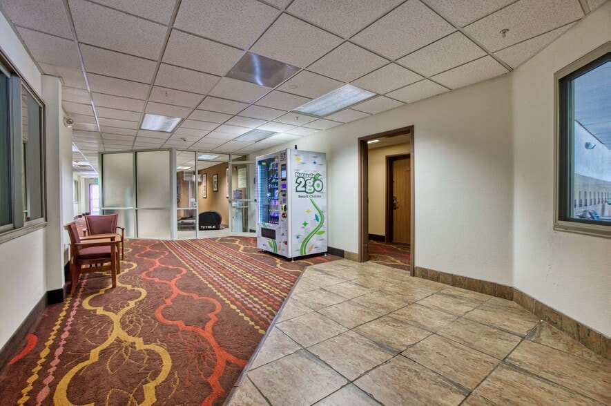 More Photos Of 7860 6th St, Wellington Hotel For Sale