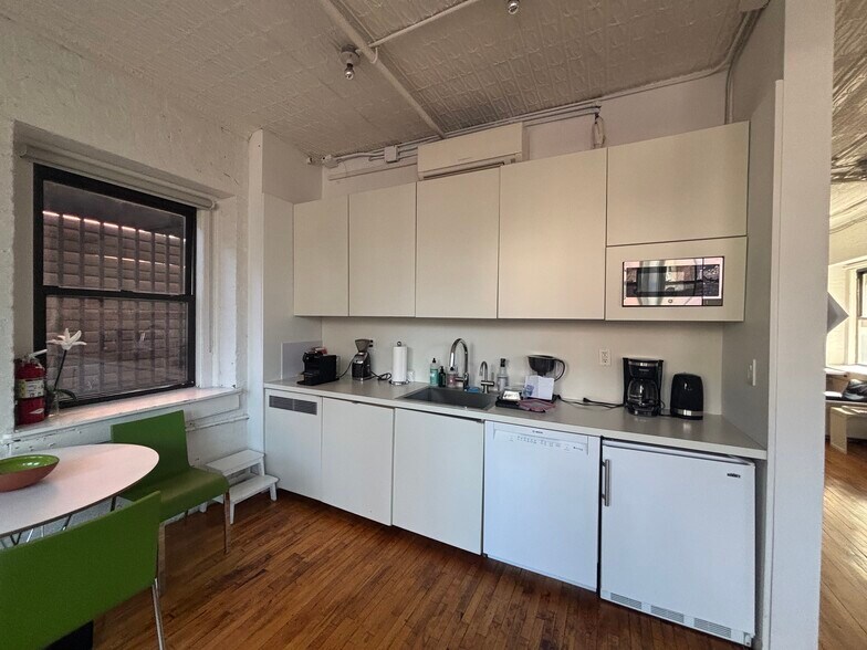 More Photos Of 187-189 Lafayette St, New York Office For Lease