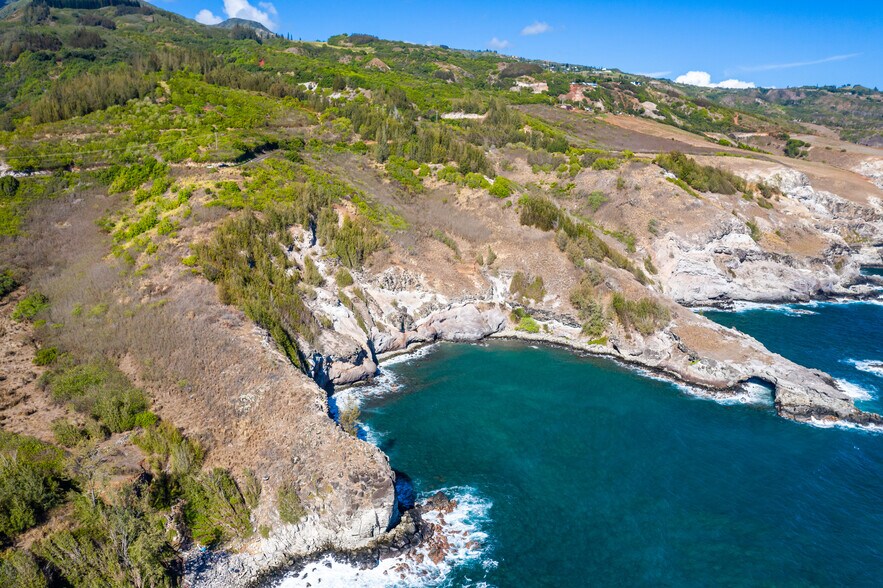 More Photos Of 0 Kahekili Hwy, Wailuku Land For Sale