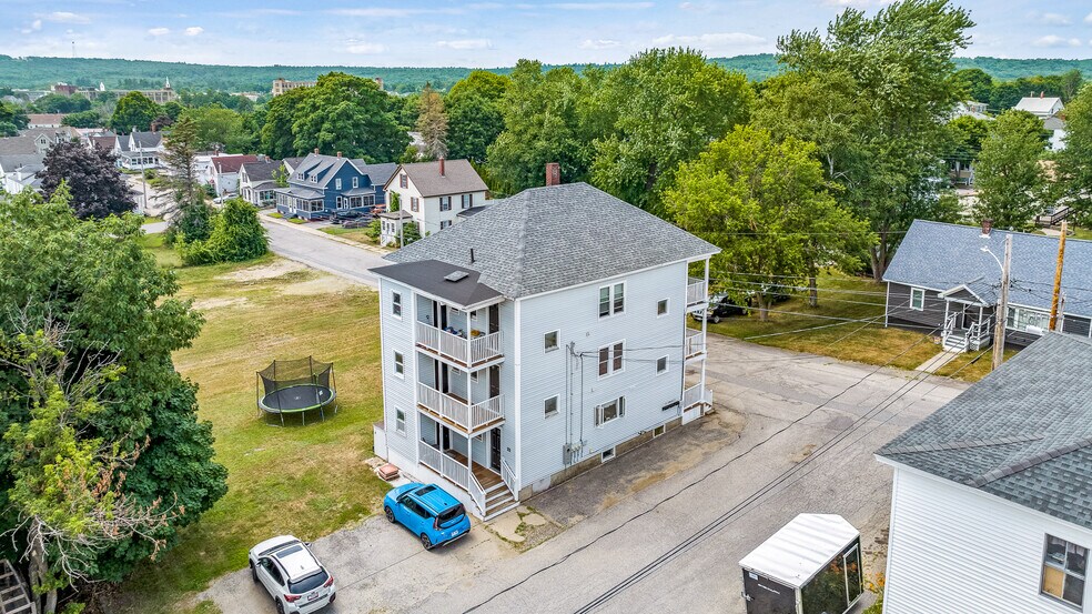 More Photos Of 51 Tanguay St, Sanford Apartments For Sale