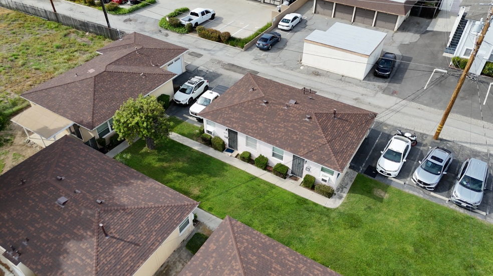 More Photos Of 121-127 N Pennsylvania Ave, Glendora Apartments For Sale
