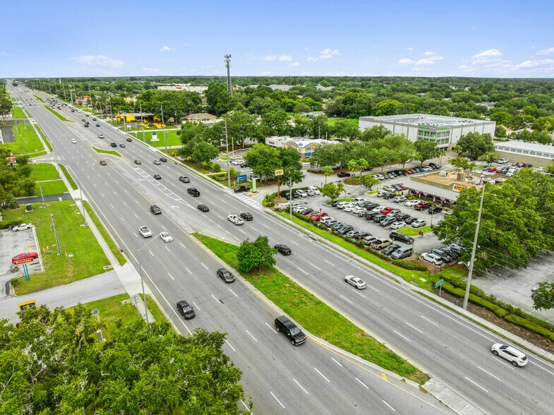 More Photos Of 1880 E State Road 60, Valrico Restaurant For Sale