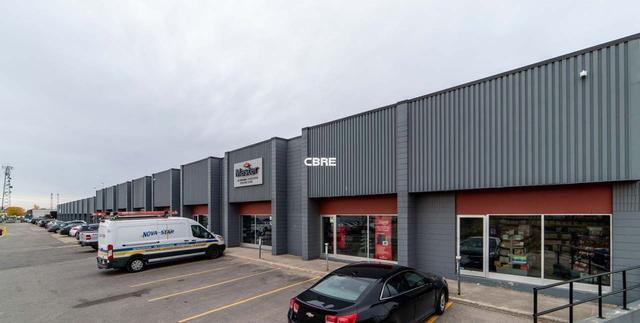 More Photos Of 2061 Logan Ave, Winnipeg Warehouse For Lease