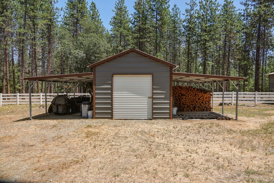 More Photos Of 4216 N Highway 3, Etna Land For Sale