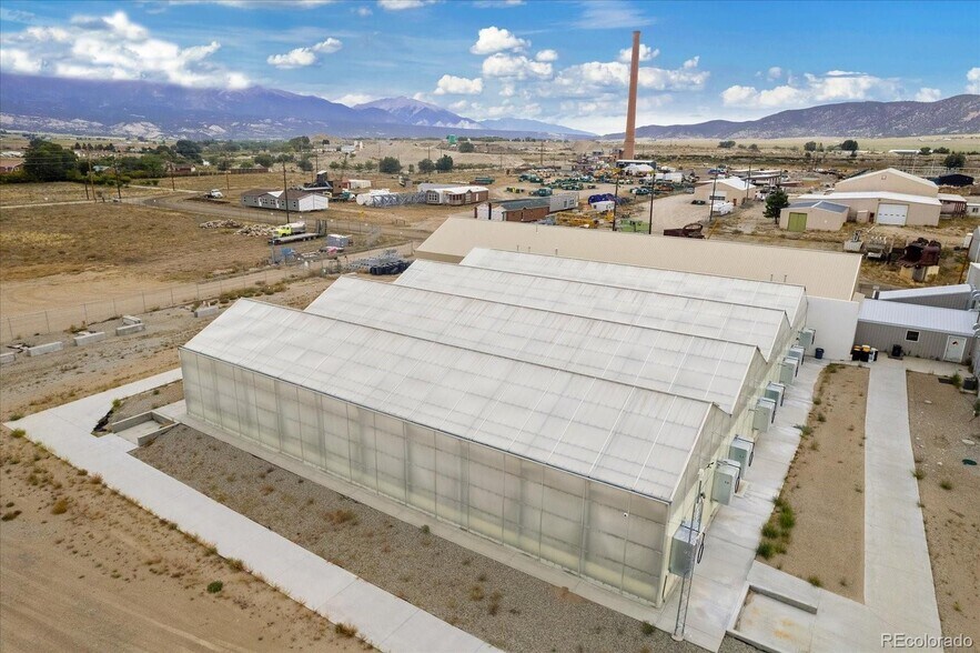 More Photos Of 7800 7706 7708 7710 County Rod 152, Salida Manufacturing For Sale