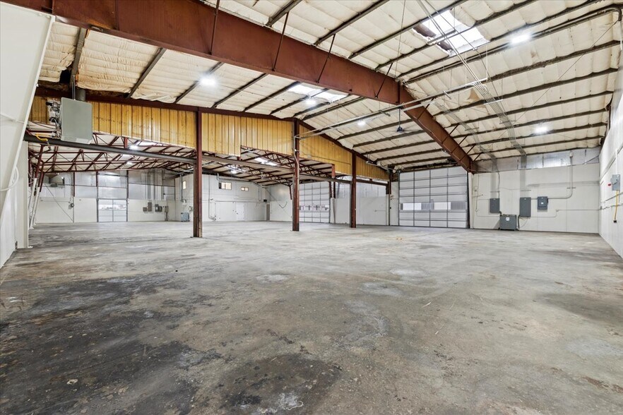 More Photos Of 1208 Madison Ave, Nampa Unknown For Lease