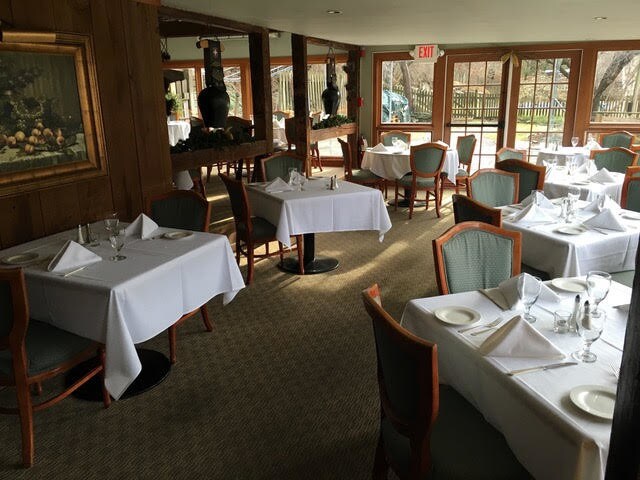 More Photos Of 3290 Ma-23, Hillsdale Hotel For Sale