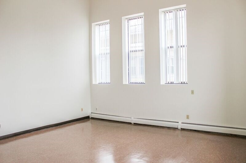 More Photos Of 816 21st Ave N, Minneapolis Apartments For Sale