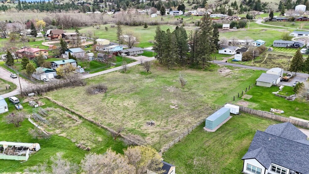 More Photos Of NHN 13th Ave, Polson Land For Sale