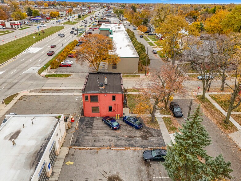 More Photos Of 6336 Fox Ave, Allen Park Office For Sale