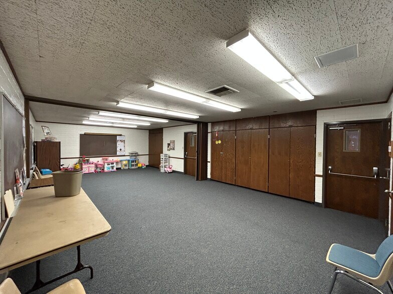 More Photos Of 16025-16115 Studebaker Rd, Cerritos Specialty For Sale