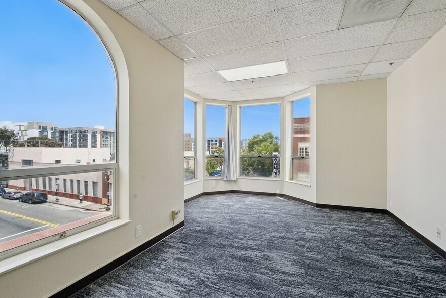 More Photos Of 301 Grand Ave, South San Francisco Office For Lease