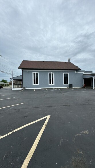 More Photos Of 4915 N Dixie Dr, Dayton Convenience Store For Sale