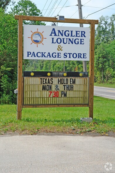 More Photos Of 1800 Patricia Dr, Pensacola Storefront Retail Office For Sale