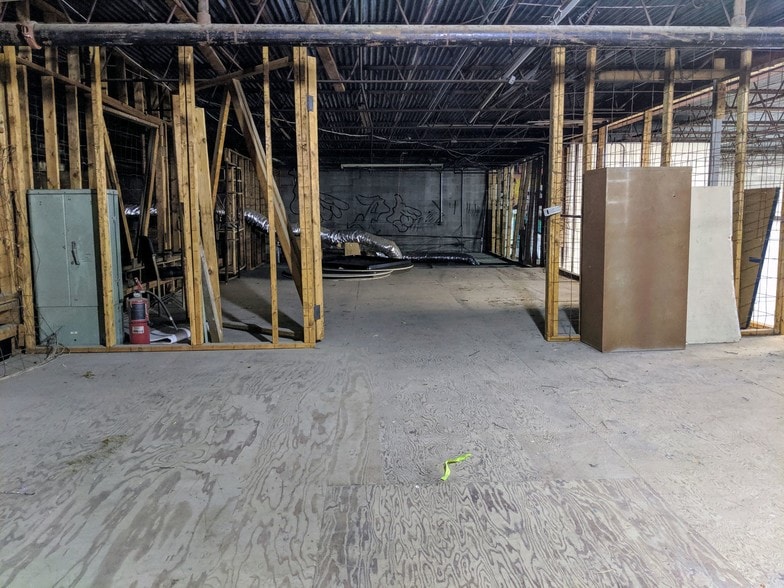 More Photos Of 0 I-35, San Antonio Warehouse For Lease