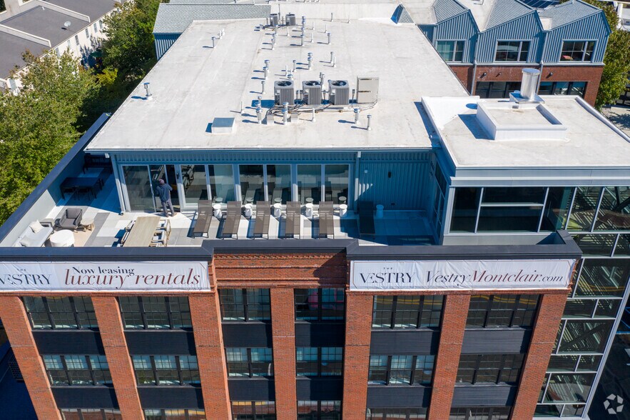 More Photos Of 147 Bloomfield Ave, Montclair Apartments For Lease