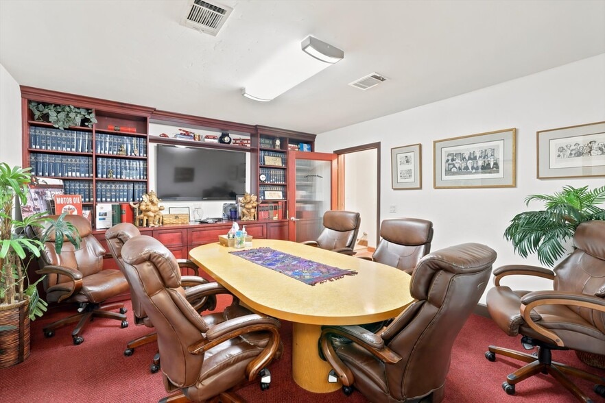 More Photos Of 782 Pacific Ave, Long Beach Office Residential For Sale