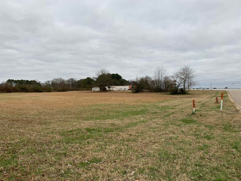 More Photos Of Coulter Drive, New Albany Land For Sale