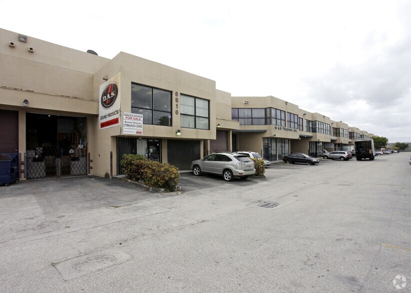 More Photos Of 6820-6856 NW 77th Ct, Miami Warehouse For Lease