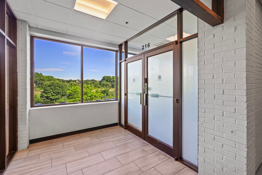 More Photos Of 95-105 Eastern Ave, Dedham Office For Lease