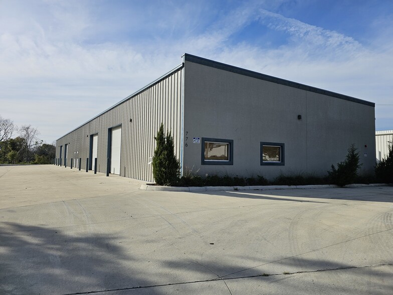 More Photos Of 776 business park blvd, Winter Garden Warehouse For Lease