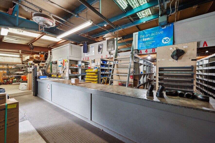 1654 County Road 39A, Southampton, NY 11968 Office For Sale