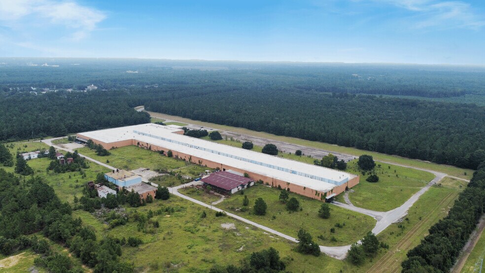 More Photos Of 1000 Southern Patio Pky, Orangeburg Warehouse For Lease