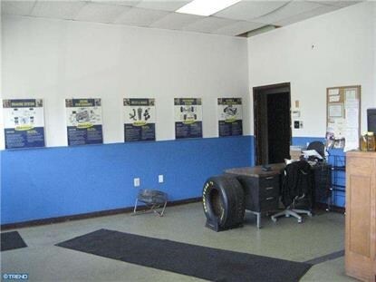 More Photos Of 72 Berlin Rd, Stratford Auto Repair For Sale