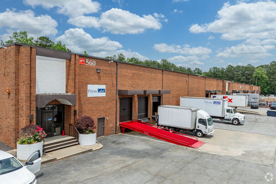 Primary Photo Of 560 Wharton Cir SW, Atlanta Manufacturing For Lease