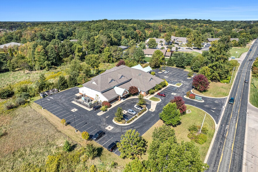 Primary Photo Of 3770 Capital Ave SW, Battle Creek Medical For Sale