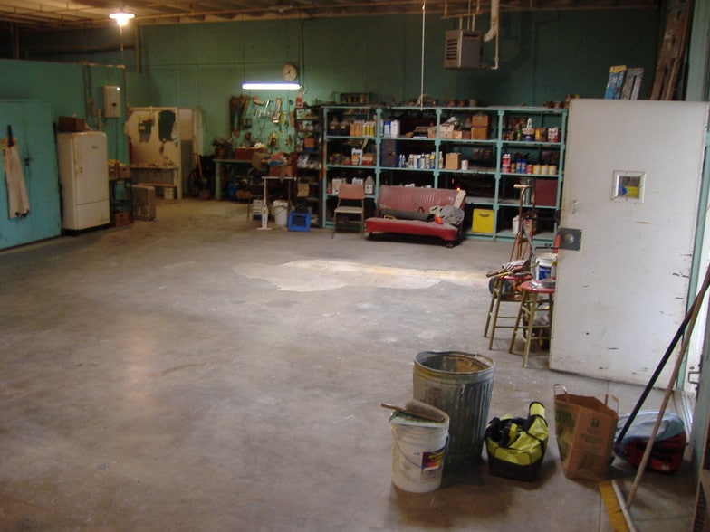 More Photos Of 301 Missouri Ave, Fort Worth Warehouse For Sale