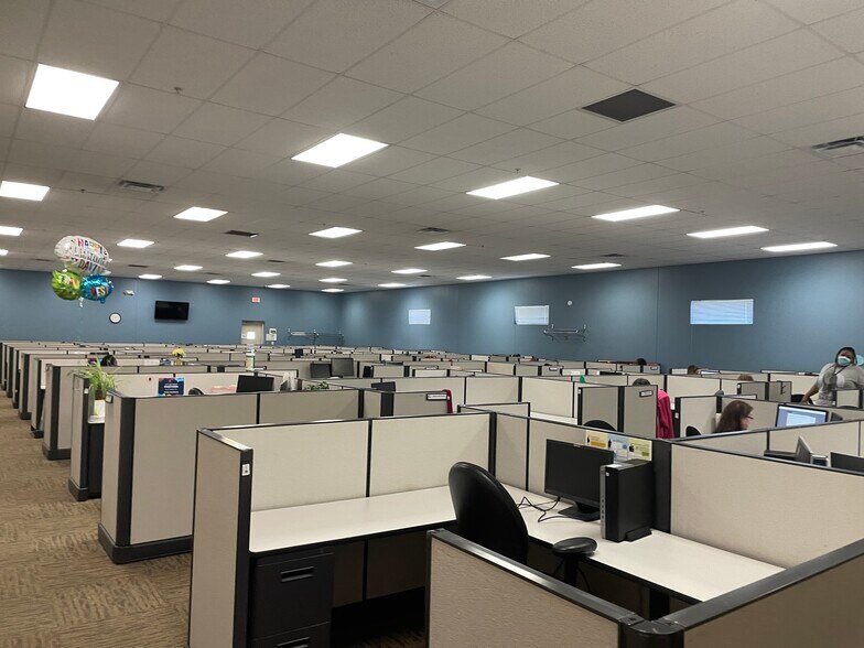 More Photos Of 9801 Georgia St, Crown Point Office For Lease