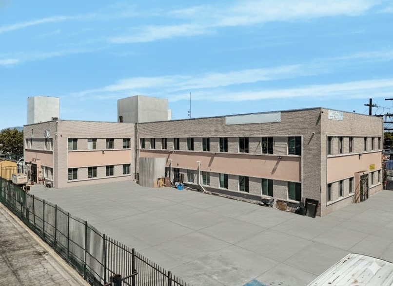 More Photos Of 1704 W Manchester Ave, Los Angeles Medical For Sale
