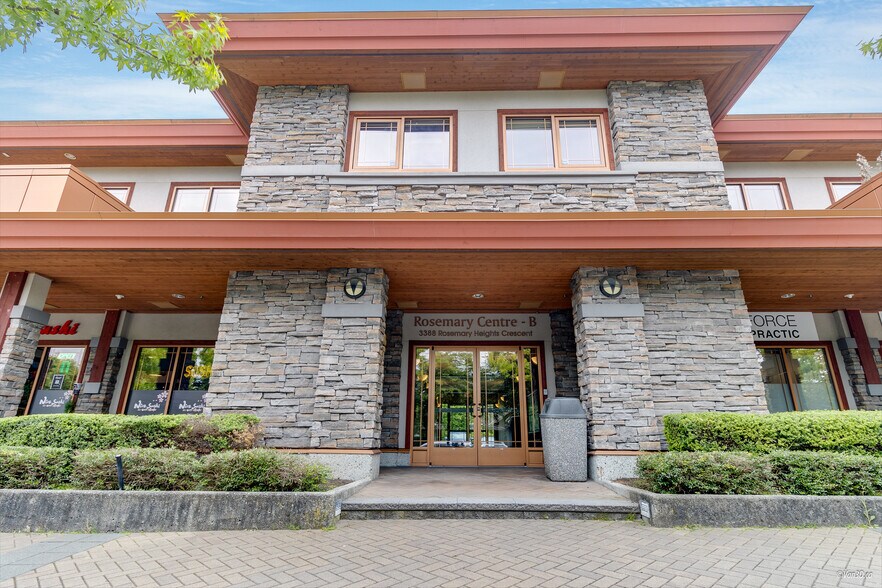 More Photos Of 3388 Rosemary Heights Cres, Surrey Storefront Retail Office For Lease