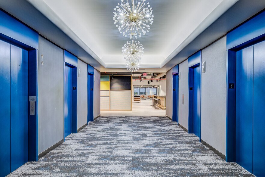 More Photos Of 200 N Broadway, Saint Louis Office For Lease