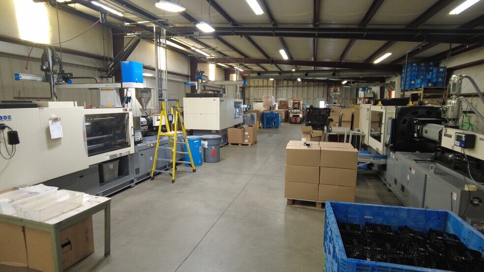 More Photos Of 100 Southwest Dr, Spartanburg Warehouse For Sale