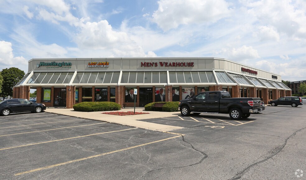 More Photos Of 357-369 W Army Trail Rd, Bloomingdale Unknown For Lease