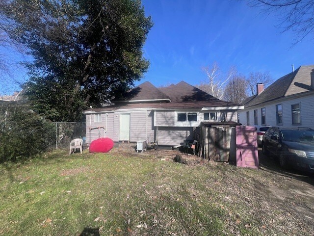 More Photos Of 2053 Linden Ave, Memphis Apartments For Sale